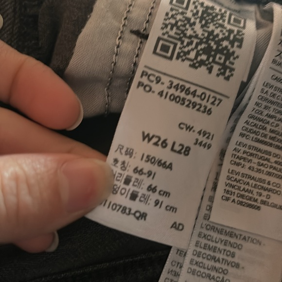 Levi’s Wedgie Straight Jeans - Picture 9 of 9